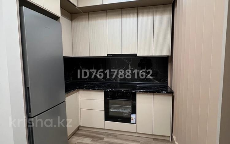 1-бөлмелі пәтер · 45 м² · 2 қабат, мкр Тастак-1, бағасы: 300 000 ₸ в Алматы, Ауэзовский р-н — фото 2
