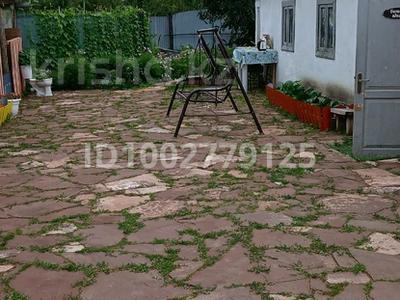 Отдельный дом · 4 комнаты · 70 м² · 11 сот., Киснерёвых 21/2 — Магазин Кенес за 30 млн 〒 в Бурабае