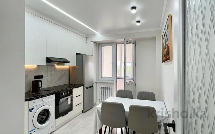 1-бөлмелі пәтер · 40 м² · 9/13 қабат, Есенова, бағасы: ~ 32.7 млн ₸ в Алматы, Жетысуский р-н — фото 2