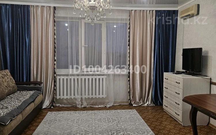 2-бөлмелі пәтер · 54 м² · 5/5 қабат, Каржабайулы 253, бағасы: 17.8 млн ₸ в Семее, Красный Кордон — фото 2