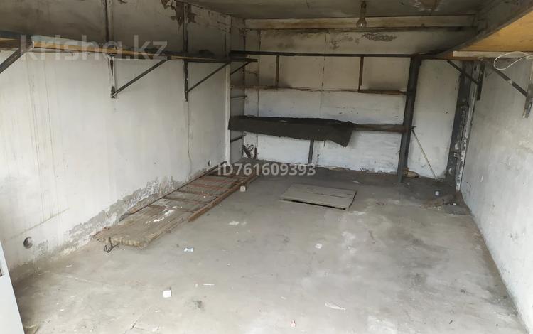 Гараж · 22 м² · Кумисбекова 3 — Абая за 59 990 〒 в Астане, Сарыарка р-н — фото 3