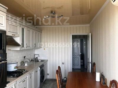 3-комнатная квартира · 70 м² · 8/10 этаж, мкр 5 5А за 16 000 〒 в Актобе