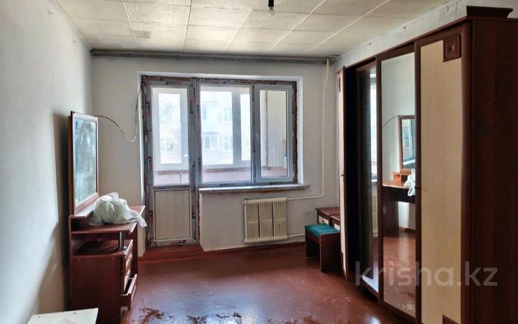 1-комнатная квартира · 33 м² · 2/5 этаж, мкр Самал 5 — Школа 45, Арал баня за 65 000 ₸ в Таразе — фото 2