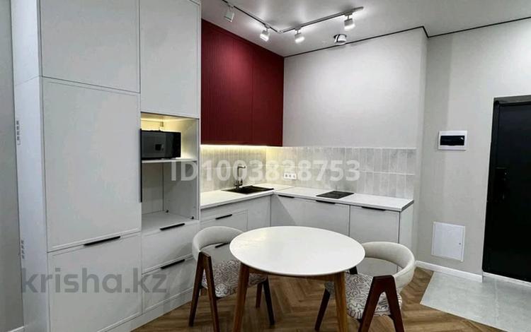 2-комнатная квартира · 44 м² · 12/15 этаж, Туран 71 за 290 000 〒 в Астане, Нура р-н — фото 2