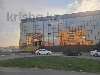 Еркін, кеңселер, дүкендер мен бутиктер, қоймалар, қоғамдық тамақтану орны, сұлулық салондары, фитнес және спорт, медорталықтар мен дәріханалар, білім орталықтары, ойын-сауық, кабинеттер және жұмыс орындары, студиялар · 1530 м², бағасы: ~ 7.6 млн 〒 в Кокшетау