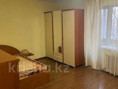 1-комнатная квартира, 43 м², 2/5 этаж помесячно, Нурмакова 86 за 180 000 〒 в Алматы, Алмалинский р-н