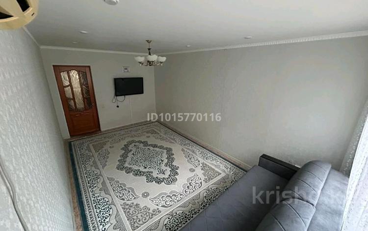 2-бөлмелі пәтер · 49 м² · 2/5 қабат, Тургенова 108 19 — Цонның жанында орналасқан, бағасы: 170 000 ₸ в Актобе — фото 2