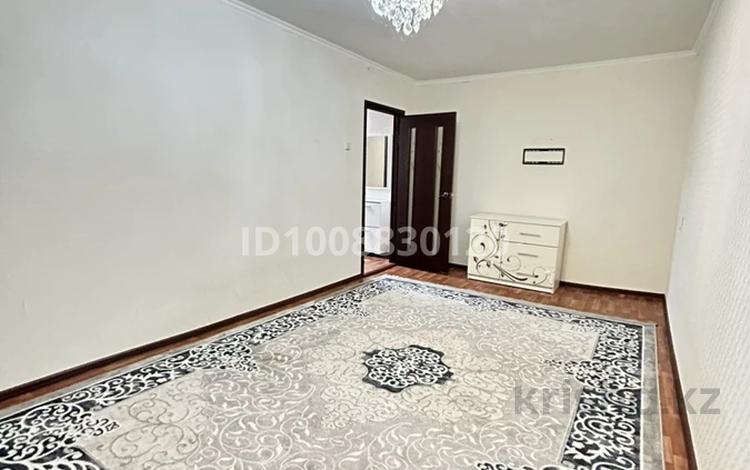 2-комнатная квартира · 45 м² · 5/5 этаж, Ихсанова 73/2 — Жанында мектеп, балабақша, дүкен, №1 емхана, «Талап» клиникасы, «Революция» және «Юбиляр» аялдамалары орналасқан. за 170 000 ₸ в Уральске, мкр Школьник — фото 4