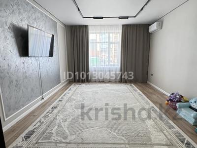 3-комнатная квартира · 89 м² · 2/10 этаж, Муканова за 350 000 ₸ в Караганде, Казыбек би р-н