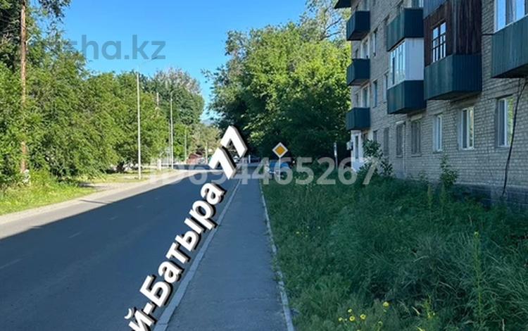 4-бөлмелі пәтер · 73.5 м² · 1/4 қабат, Кабанбай-Батыра 77, бағасы: 16 млн ₸ в Сарканде — фото 2