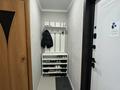 1-комнатная квартира · 29.6 м² · 3/5 этаж, Майкудук, 16й микрорайон 20 — Напротив школы №76 за 9.5 млн ₸ в Караганде, Алихана Бокейханова р-н — фото 12