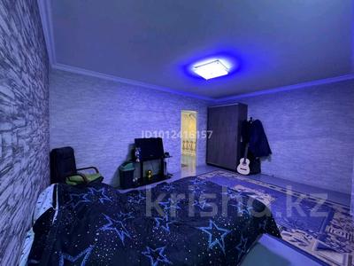 Отдельный дом · 7 комнат · 240 м² · 5 сот., ул. Д. Нурпеисовой 20 за 39 млн ₸ в Байсерке