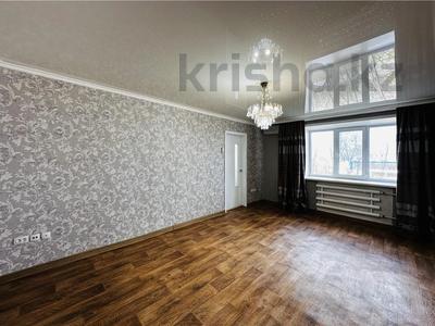 3-комнатная квартира · 61 м² · 3/5 этаж, Виктора Хара 7 за 11.3 млн 〒 в Шахтинске