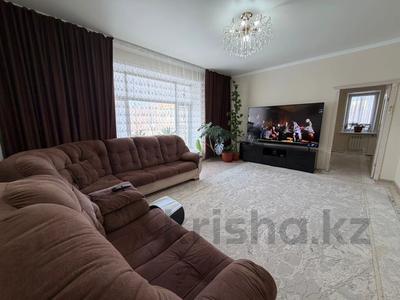 5-бөлмелі пәтер · 381.8 м² · 2/2 қабат, Ленинградская 40, бағасы: 105 млн ₸ в Костанае
