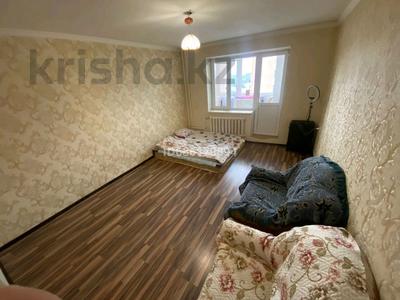 3-комнатная квартира · 69 м² · 8/10 этаж, Толе би 98 — ЦКЗ Баласагун, Центральная мечеть за 18.5 млн ₸ в Таразе