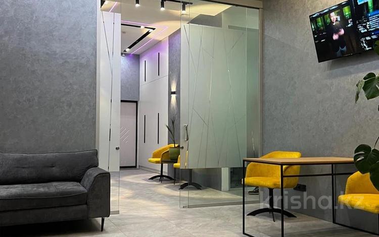 Офисы · 100 м² за 1.5 млн ₸ в Алматы, Медеуский р-н — фото 2