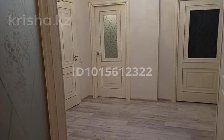 3-бөлмелі пәтер · 90 м² · 2/7 қабат, 33-ш/а. 20, бағасы: 22 млн ₸ в Актау, 33-й мкр — фото 2