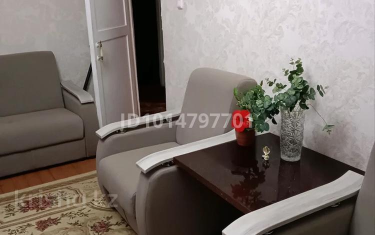 3-комнатная квартира · 62 м² · 1/5 этаж, Есенберлина 5 — За аким за 15.5 млн ₸ в Жезказгане — фото 12