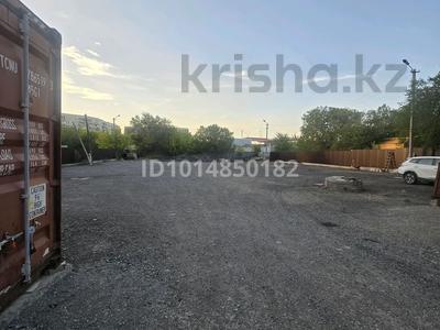 Свободное назначение, магазины и бутики, склады · 800 м² за 2.4 млн ₸ в Караганде, Казыбек би р-н