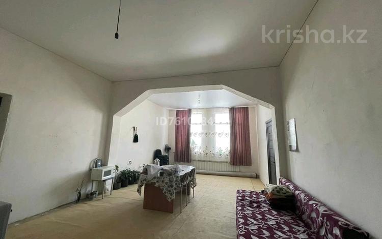 Жеке үй · 4 бөлме · 236 м² · 8 жүзд., Карасай батыр — Магазин Фартуна, бағасы: 38 млн ₸ в Амангельды — фото 5