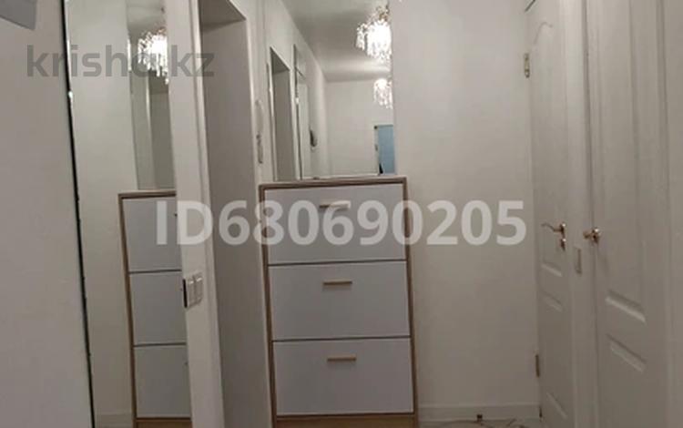 3-комнатная квартира · 40 м² · 1/3 этаж, Тохтарова 47 за 19.8 млн ₸ в Усть-Каменогорске — фото 2