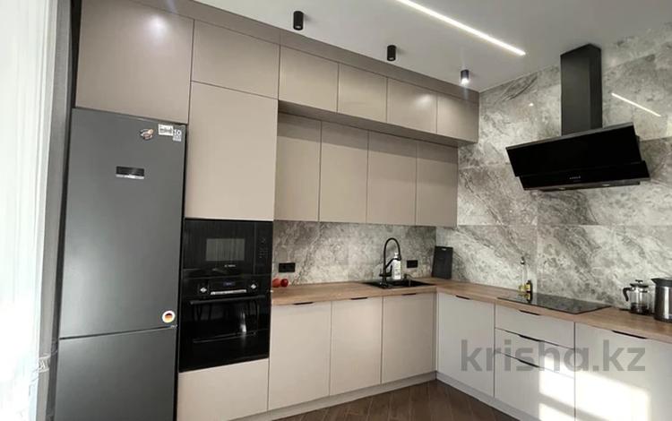 2-комнатная квартира · 70 м² · 9 этаж, Улы Дала 31 за 350 000 ₸ в Астане, Нура р-н — фото 2