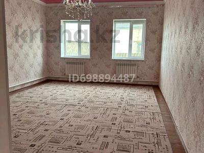 Отдельный дом · 10 комнат · 262.5 м² · 10 сот., Абай 40 — Акимата за 36 млн 〒 в 