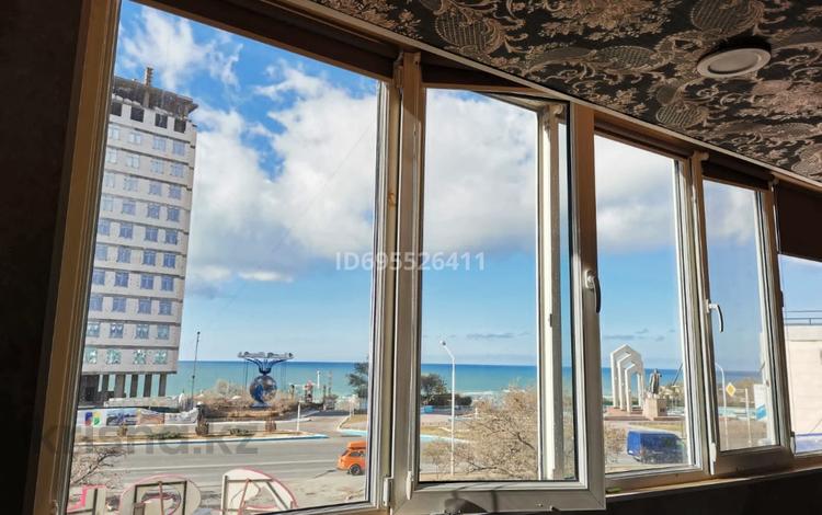 1-комнатная квартира · 30 м² · 1/9 этаж, 5-й мкр 20 за 10 млн ₸ в Актау — фото 11