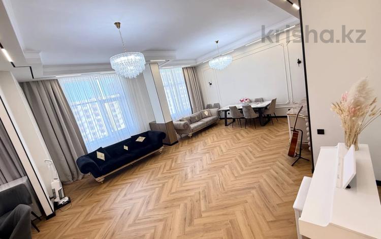 4-комнатная квартира · 151 м² · 6/7 этаж, Тыныбаева 18 — Премиум класс, потолки 3.3м за 168 млн ₸ в Астане, Сарайшык р-н — фото 36