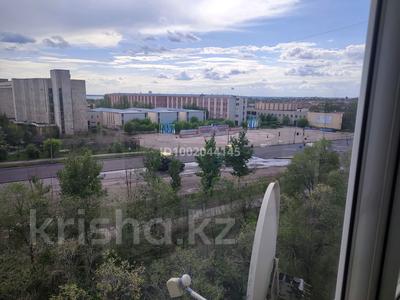 Пәтерлер в Карагандинской обл.: 2-бөлмелі пәтер · 52 м² · 6/9 қабат, мкр Юго-Восток, Университиткая 29, бағасы: 150 000 〒 2-бөлмелі пәтер · 52 м² · 6/9 қабат, мкр Юго-Восток, Университиткая 29, бағасы: 150 000 〒 в Караганде, Казыбек би р-н