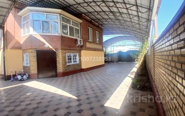 Жеке үй · 8 бөлме · 300 м² · 1000 жүзд., М.Абдразаков 41 — Табын магазин, бағасы: 95 млн ₸ в  — фото 2