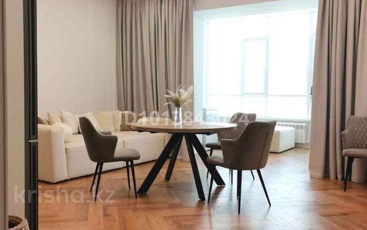 2-комнатная квартира · 91.5 м² · 5/9 этаж, мкр 8, Санкибай Батыра 173Д — проспект Алии Молдагуловой за 56 млн ₸ в Актобе — фото 3