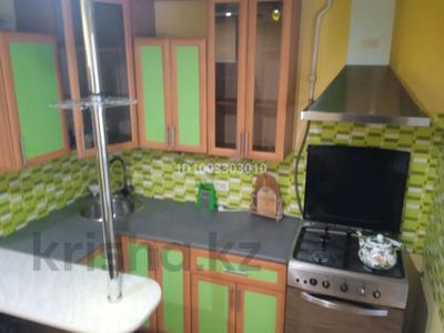 1-комнатная квартира · 43 м² · 3/9 этаж, мкр 4 38 — Гостиница Виктория за 1 500 ₸ в Уральске