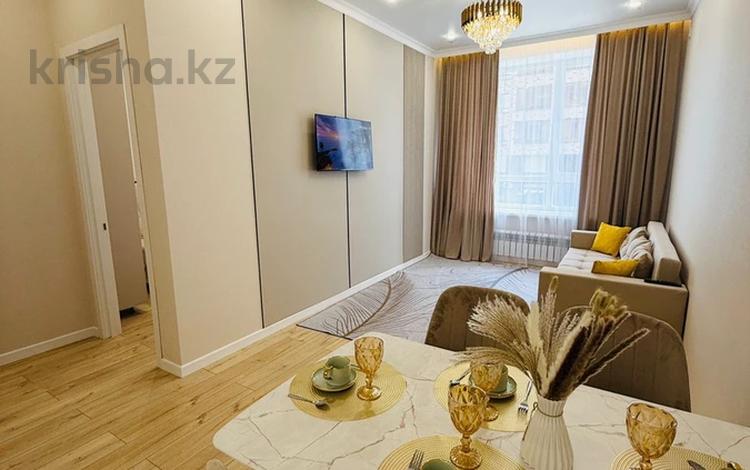 2-комнатная квартира · 50 м² · 2/10 этаж, Кайым Мухамедханов 12 — ТРЦ ХАН ШАТЫР ФОТО 100% за 260 000 ₸ в Астане, Нура р-н — фото 2