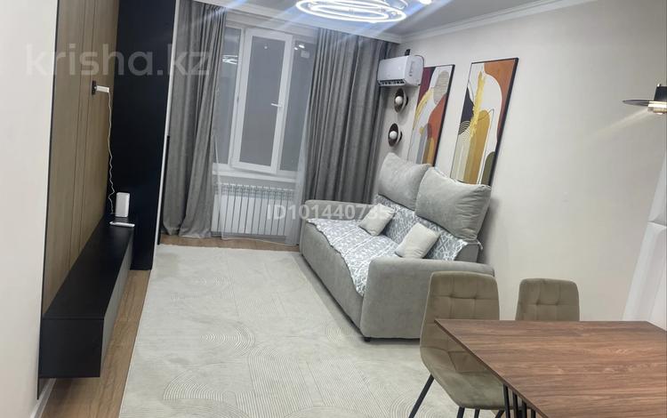 2-бөлмелі пәтер · 40 м² · 8/9 қабат, Нурлы дала 2 590/18 — Напротив апорта Молл школа 214, бағасы: 15 000 ₸ в Алматы, Наурызбайский р-н — фото 3