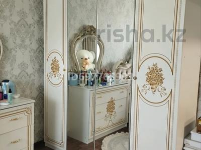 Пәтерлер в Костанайской обл.: 4-бөлмелі пәтер · 80 м² · 1/12 қабат, 50 лет октября 40 а — Ленина 50 лет октября, бағасы: 27 млн 〒 4-бөлмелі пәтер · 80 м² · 1/12 қабат, 50 лет октября 40 а — Ленина 50 лет октября, бағасы: 27 млн 〒 в Рудном