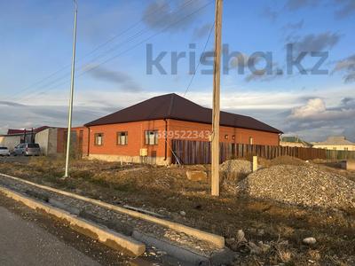Отдельный дом • 7 комнат • 250 м² • 10 сот., Усманова 51 за 80 млн 〒 в Туркестане