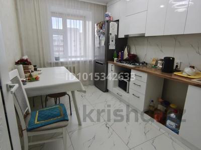 3-бөлмелі пәтер · 76 м² · 7/9 қабат, Жамбыла Жабаева 80, бағасы: 50 млн ₸ в Петропавловске