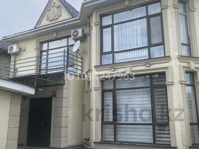 Отдельный дом · 4 комнаты · 200 м² · 4.5 сот., Кайназарова 18а — Айтиева за 1 млн ₸ в Таразе