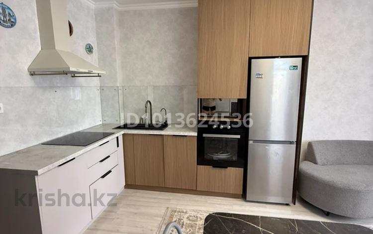 3-комнатная квартира · 60 м² · 3/8 этаж, Улы дала 63 за 46.5 млн ₸ в Астане, Есильский р-н — фото 2