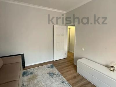 1-бөлмелі пәтер · 43 м² · 3/5 қабат, мкр Аксай-5, бағасы: 32 млн ₸ в Алматы, Ауэзовский р-н