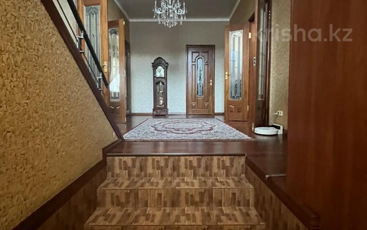 Отдельный дом · 6 комнат · 278 м² · 8 сот., мкр Новый Город, Чижевского 24 за 255 млн 〒 в Караганде, Казыбек би р-н — фото 2