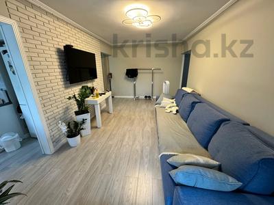 3-комнатная квартира · 56.3 м² · 4/5 этаж, мкр Самал-3, проспект Достык — Сапар Байжанова, Хаджимукана за 68 млн 〒 в Алматы, Медеуский р-н