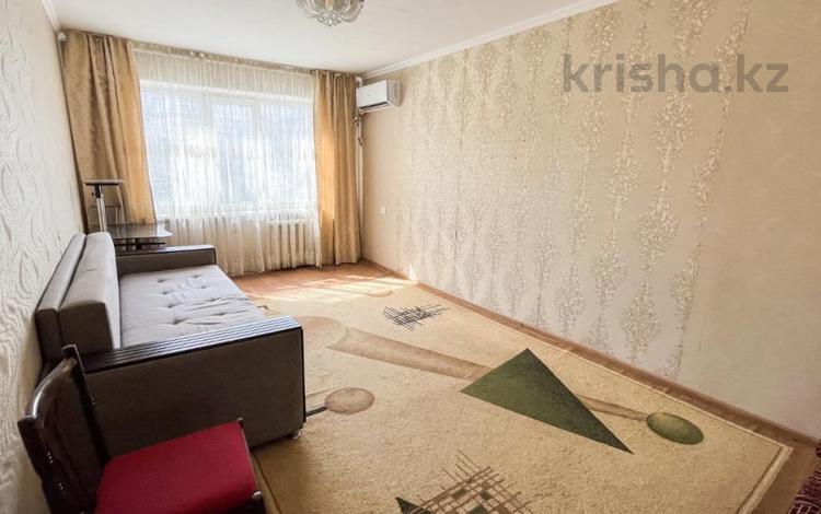 3-комнатная квартира, 60 м², 2/4 этаж, самал за 14.5 млн 〒 в Талдыкоргане, мкр Самал — фото 10