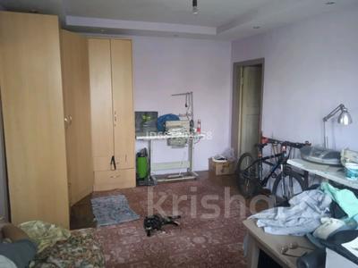 3-комнатная квартира · 53 м² · 2/2 этаж, мкр Атырау, Мкр Атырау 1 7 — Халык арена за 160 000 〒 в Алматы, Медеуский р-н