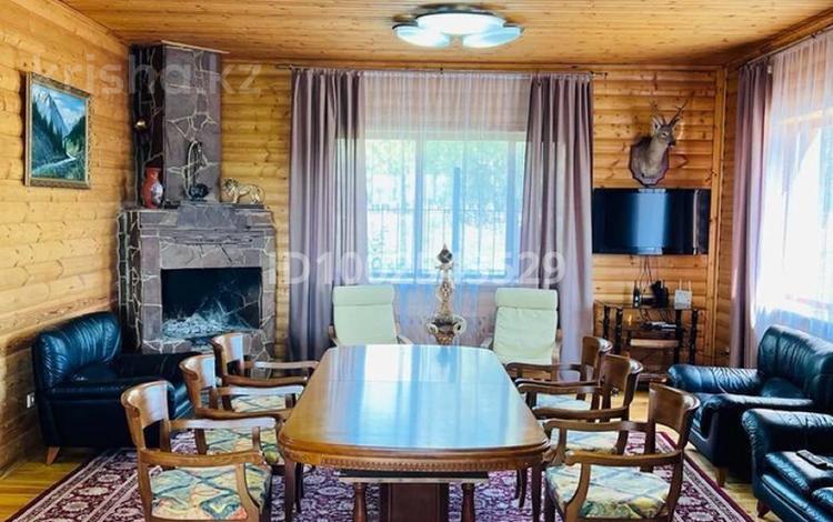 Жеке үй · 5 бөлме · 200 м², Бейбитшилик 11, бағасы: 100 000 ₸ в  — фото 2