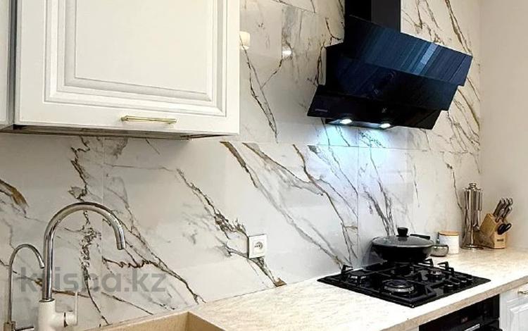 3-бөлмелі пәтер · 110.5 м² · 8/9 қабат, мкр Нурсая, Таумуш Жумагалиев, бағасы: 45 млн ₸ в Атырау — фото 2