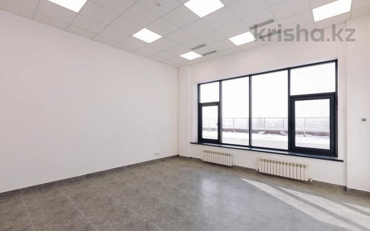 Свободное назначение, офисы, магазины и бутики · 30.5 м² за 106 750 〒 в Алматы, Медеуский р-н — фото 32