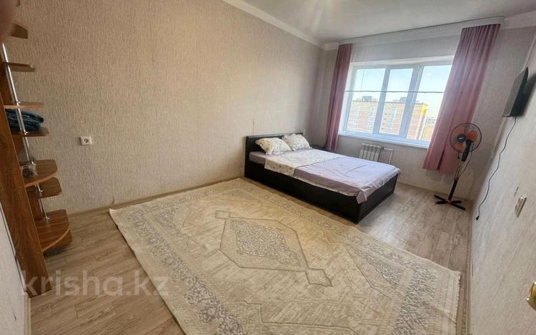 1-бөлмелі пәтер · 40 м² · 8/9 қабат, Зачаганск пгт ш/а. 17, бағасы: 10 000 ₸ в Уральске, мкр. Зачаганск пгт — фото 2