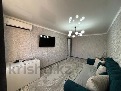 2-бөлмелі пәтер · 43 м² · 4/4 қабат, Юность, бағасы: 13.5 млн ₸ в Семее